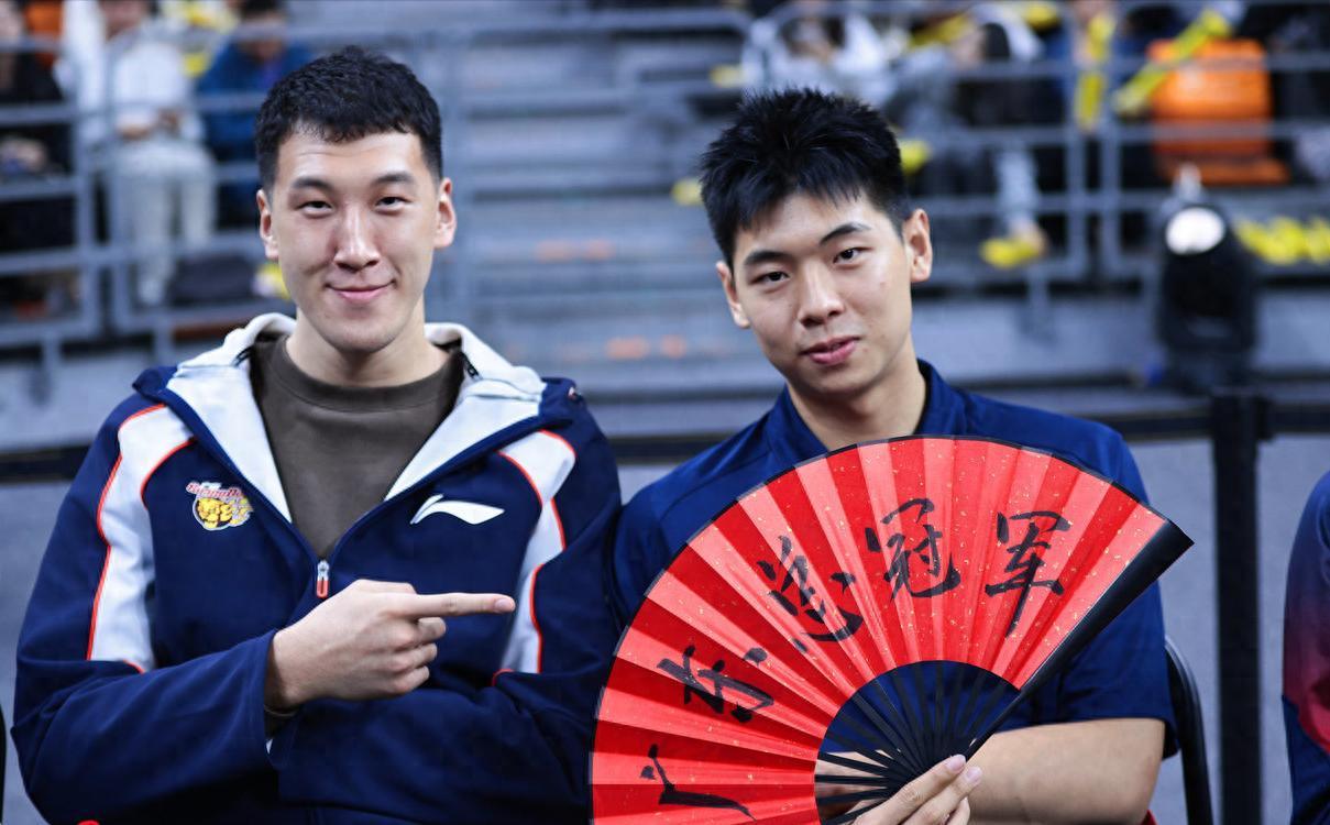 NBA直播-CBA六笔失败交易！赵睿坑了北京，杜锋选错核心，辽篮找错接班人